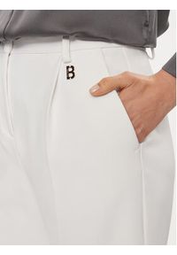 Blugirl Blumarine Szorty materiałowe RA3193-T3191 Biały Regular Fit. Kolor: biały. Materiał: syntetyk #3