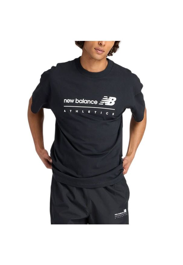 Koszulka męska New Balance MT53525BK - czarna. Kolor: czarny. Materiał: materiał, bawełna. Długość rękawa: krótki rękaw. Długość: krótkie