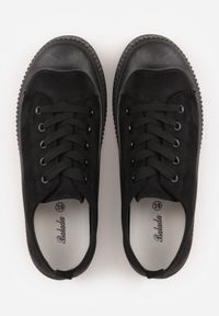 Born2be - Czarne Trampki z Imitacji Zamszu z Nieregularną Podeszwą ze Żłobieniami Naranatea. Okazja: na co dzień, na randkę. Kolor: czarny. Materiał: zamsz. Szerokość cholewki: normalna. Styl: casual #4