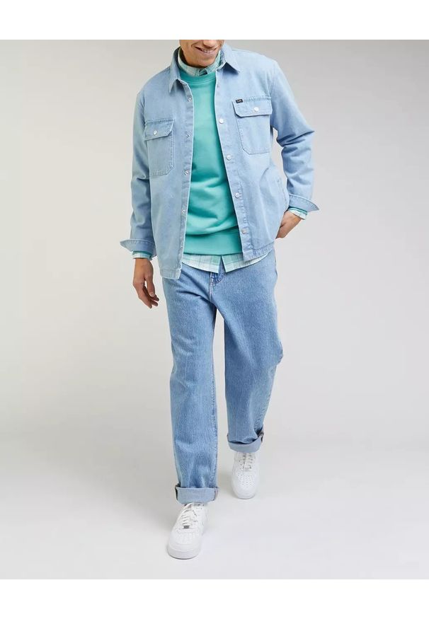 Lee - LEE WOBBLY SWS MĘSKA BLUZA KLASYCZNA LOGO L81MFW41 112330663. Styl: klasyczny