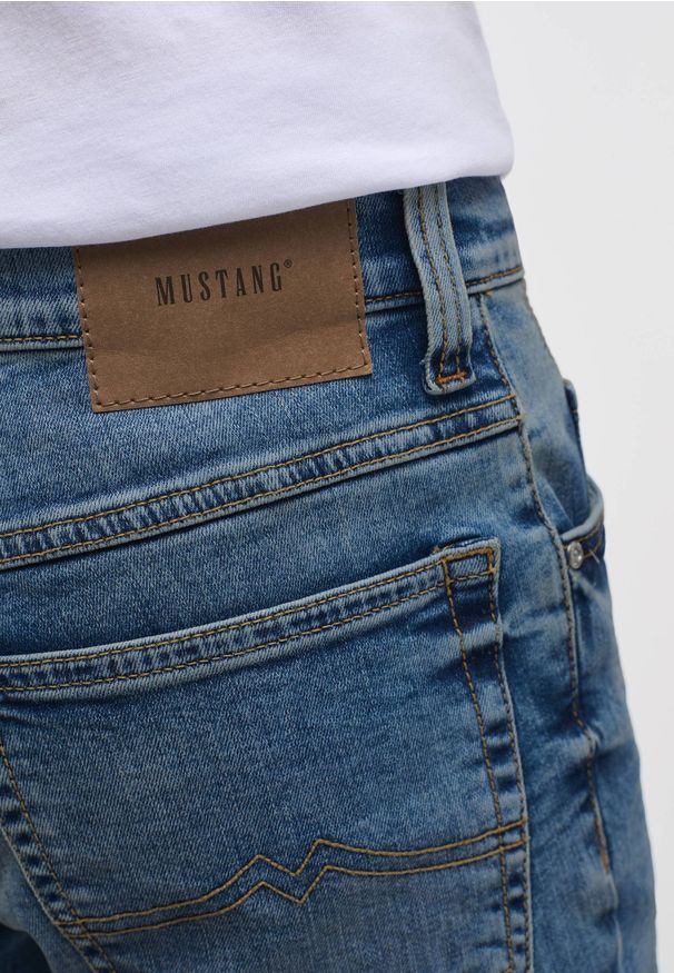 Mustang - Męskie Spodnie Jeansowe MUSTANG Tramper Straight Denim Blue 1013716 5000 583