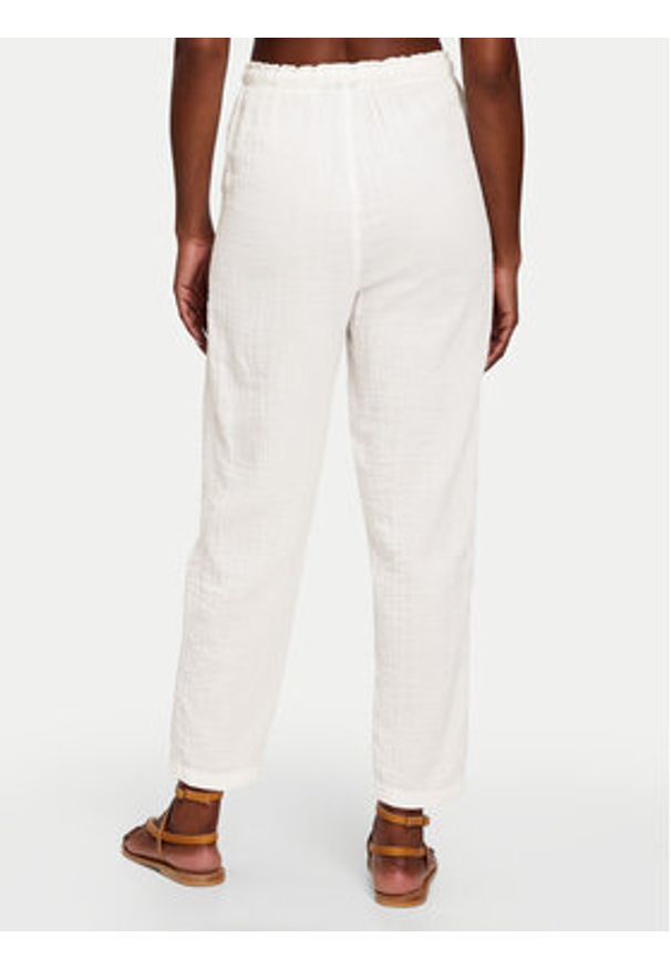 GAP - Gap Spodnie materiałowe 866663-02 Écru Regular Fit. Materiał: bawełna