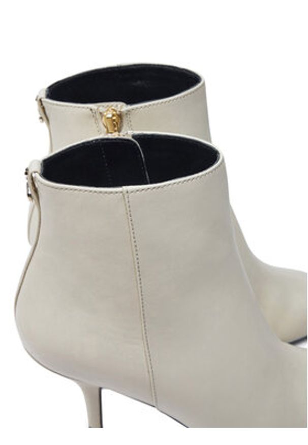 Patrizia Pepe Botki 8Y0094/L048-W338 Écru. Materiał: skóra