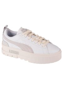 Buty do chodzenia damskie Puma Mayze Thrifted Wns. Zapięcie: sznurówki. Kolor: biały. Materiał: tkanina, guma. Szerokość cholewki: normalna. Sport: turystyka piesza #1