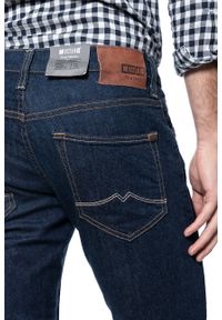 Mustang - SPODNIE MĘSKIE MUSTANG Oregon Tapered rinse washed 3116 5357 590. Stan: obniżony #8