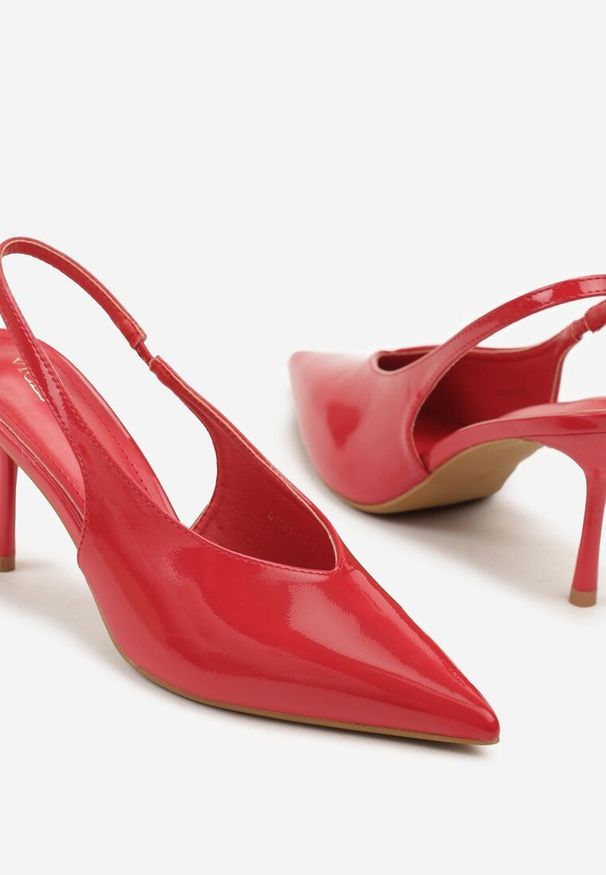 Renee - Czerwone Czółenka Sandały Slingback Vices na Obcasie Typu Szpilka Tilionea. Kolor: czerwony. Materiał: jeans. Obcas: na obcasie. Styl: elegancki. Wysokość obcasa: średni