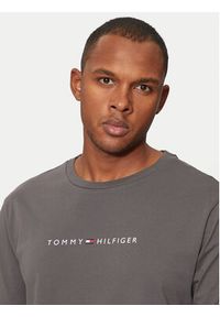 TOMMY HILFIGER - Tommy Hilfiger Longsleeve UM0UM03345 Szary Regular Fit. Kolor: szary. Materiał: bawełna. Długość rękawa: długi rękaw