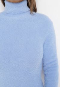 Born2be - Niebieski Elastyczny Golf z Puszystej Tkaniny z Wełną Doulcet. Typ kołnierza: golf. Kolekcja: plus size. Kolor: niebieski. Materiał: tkanina, wełna #3