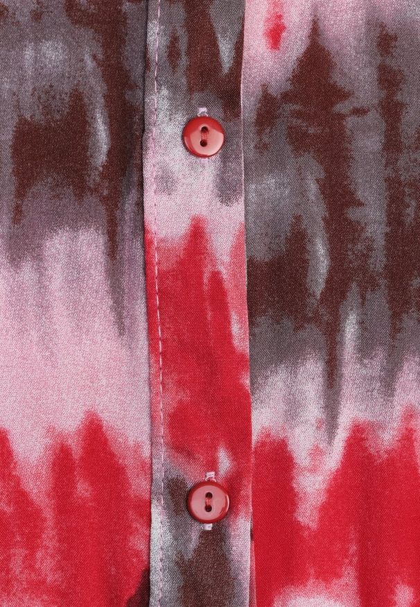 Renee - Czerwona Sukienka Thronanthe. Kolor: czerwony. Długość rękawa: długi rękaw. Typ sukienki: koszulowe. Długość: maxi