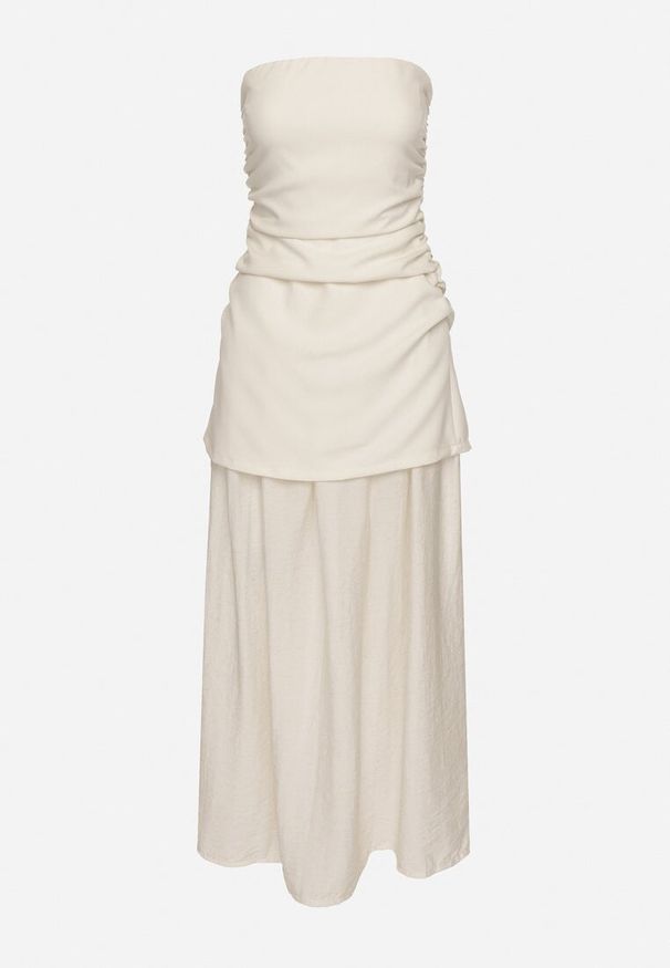 Born2be - Beżowa Koktajlowa Sukienka Typu Bandeau z Marszczeniem Izelessa. Okazja: na imprezę. Kolor: beżowy. Styl: wizytowy