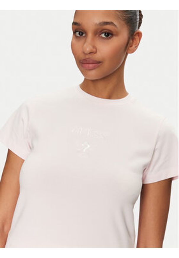Guess T-Shirt V4YI21 KCDH1 Różowy Slim Fit. Kolor: różowy. Materiał: bawełna