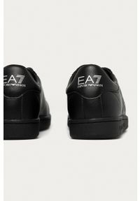 EA7 Emporio Armani - Buty skórzane. Nosek buta: okrągły. Zapięcie: sznurówki. Kolor: czarny. Materiał: guma, skóra. Obcas: na obcasie. Wysokość obcasa: niski