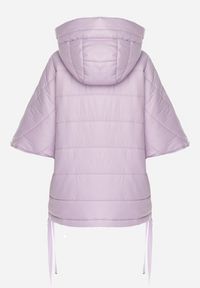 Born2be - Fioletowa Pikowana Kurtka Wkładana Przez Głowę z Kapturem i Rękawem 3/4 Arifne. Typ kołnierza: kaptur. Kolor: fioletowy. Styl: elegancki #4