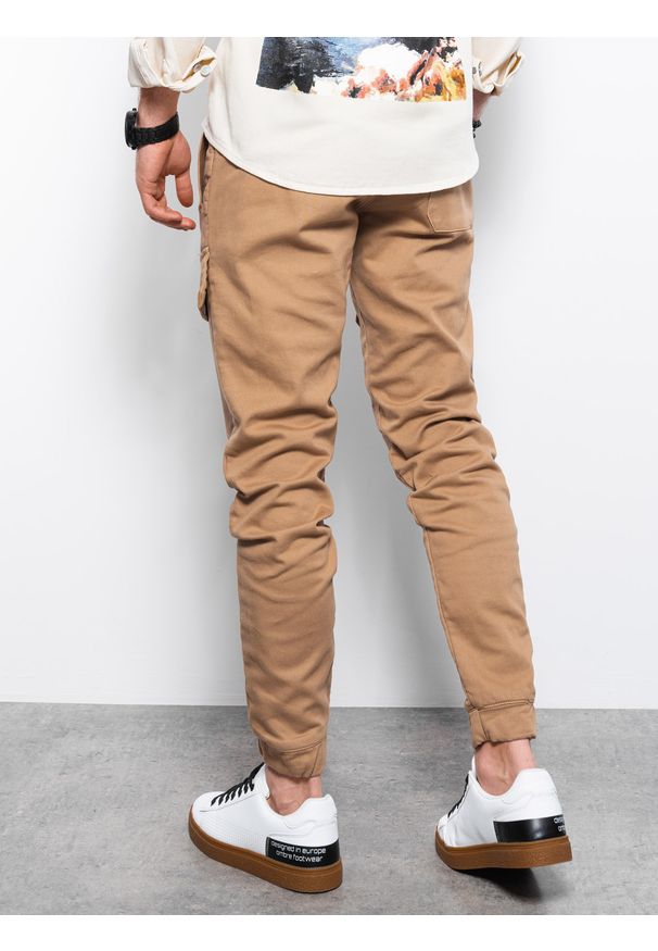 Ombre Clothing - Spodnie męskie joggery P925 - beżowe - XXL. Okazja: na co dzień. Kolor: beżowy. Materiał: poliester, elastan, bawełna. Styl: casual