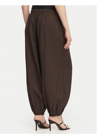 only - ONLY Spodnie materiałowe Scarly 15380514 Brązowy Relaxed Fit. Kolor: brązowy. Materiał: materiał #7