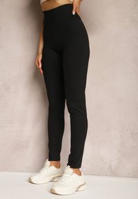 Renee - Czarne Casualowe Spodnie Legginsy High Waist Wykończone Szerokim Pasem Uliantia. Okazja: na co dzień. Stan: podwyższony. Kolor: czarny. Materiał: tkanina. Styl: casual #4