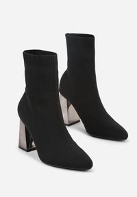 Born2be - Czarne Eleganckie Botki VICES na Słupku ze Skarpetkową Cholewką Rasoria. Okazja: na spotkanie biznesowe, do pracy, na co dzień. Zapięcie: bez zapięcia. Kolor: czarny. Materiał: satyna, skóra. Szerokość cholewki: normalna. Obcas: na słupku. Styl: elegancki
