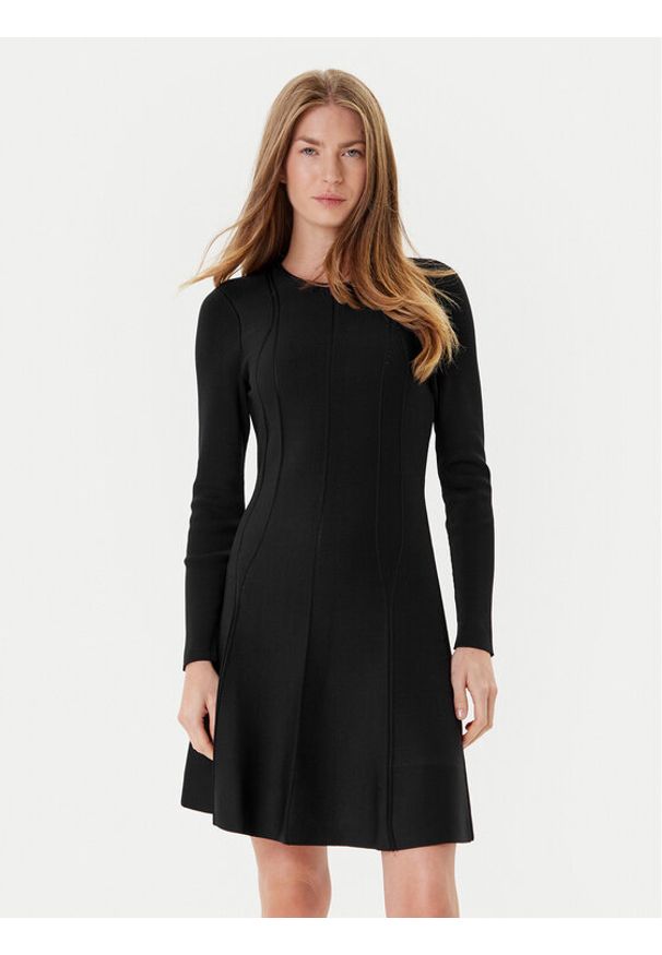 TwinSet - TWINSET Sukienka dzianinowa 252TP3640 Czarny Slim Fit. Kolor: czarny. Materiał: syntetyk