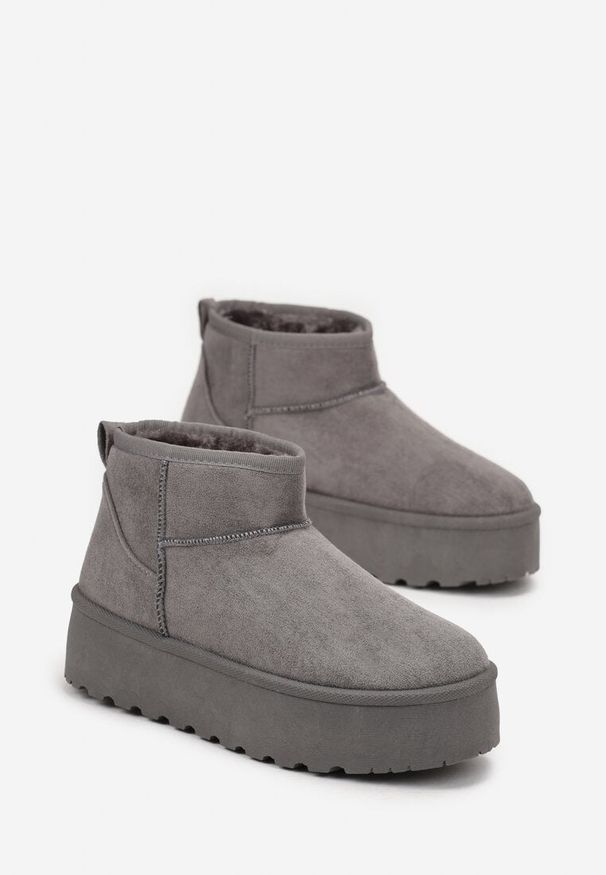Born2be - Szare Krótkie Śniegowce na Platformie Lysindra. Kolor: szary. Materiał: jeans, zamsz, futro, wełna. Sezon: zima. Obcas: na platformie. Styl: klasyczny, elegancki