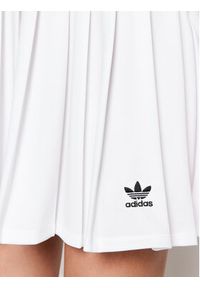 Adidas - adidas Spódnica plisowana HG6305 Biały Regular Fit. Kolor: biały. Materiał: syntetyk #5