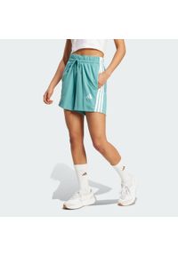 Adidas - Szorty Essentials 3-Stripes Cotton. Kolor: biały, wielokolorowy, niebieski. Materiał: bawełna