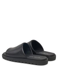 Calvin Klein Jeans Klapki YM0YM01227 Czarny. Kolor: czarny. Materiał: skóra