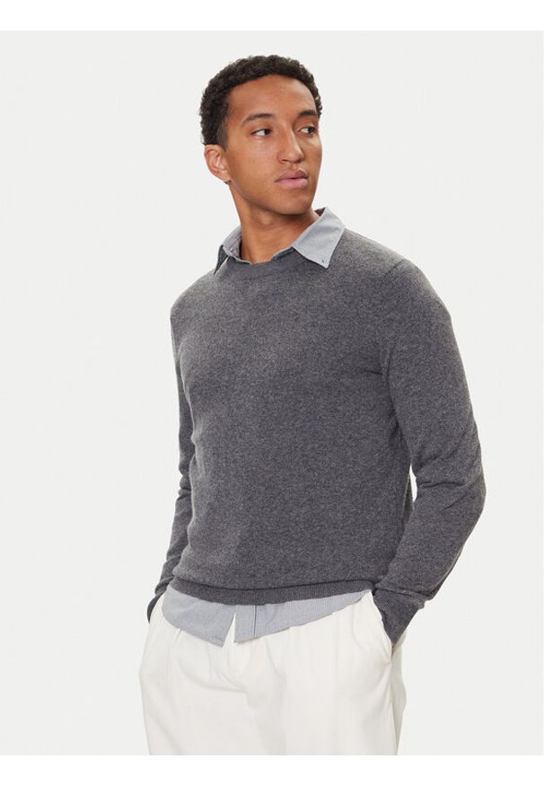 Marc O'Polo Sweter M29 5144 60504 Szary Regular Fit. Typ kołnierza: polo. Kolor: szary. Materiał: bawełna