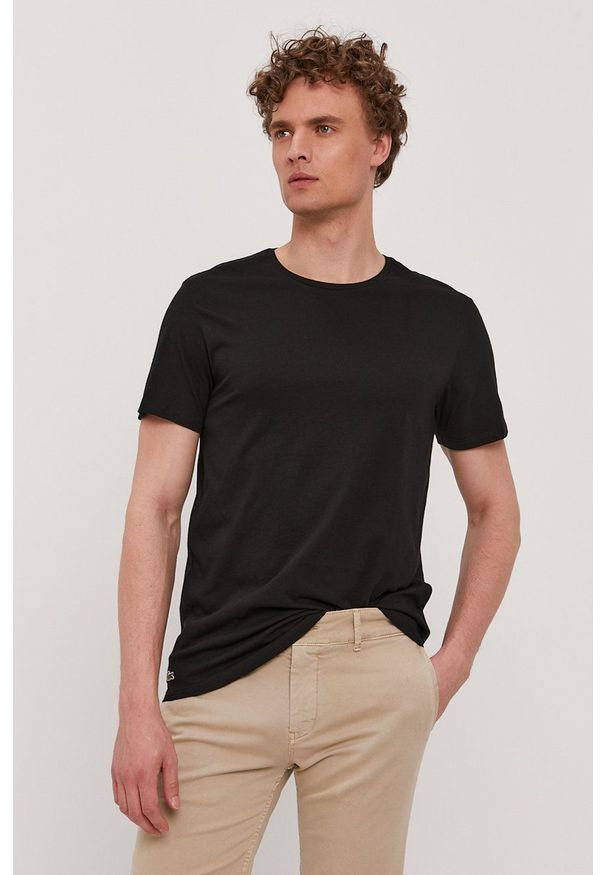 Lacoste - T-shirt. Okazja: na co dzień. Materiał: dzianina. Wzór: gładki. Styl: casual
