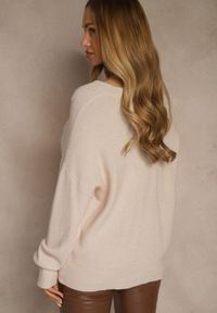 Renee - Beżowy Sweter z Dodatkiem Kaszmiru i Trójkątnym Dekoltem Silefera. Okazja: na co dzień. Kolor: beżowy. Materiał: kaszmir. Styl: casual, elegancki #2
