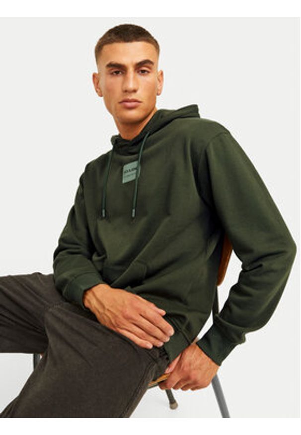 Jack & Jones Bluza Hakkai 12256841 Zielony Relaxed Fit. Kolor: zielony. Materiał: syntetyk