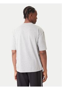Adidas - adidas T-Shirt JM1707 Szary Loose Fit. Kolor: szary. Materiał: bawełna #3