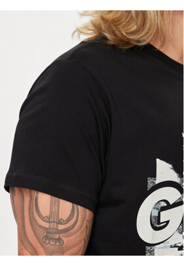 Guess T-Shirt M4YI02 I3Z14 Czarny Regular Fit. Kolor: czarny. Materiał: bawełna