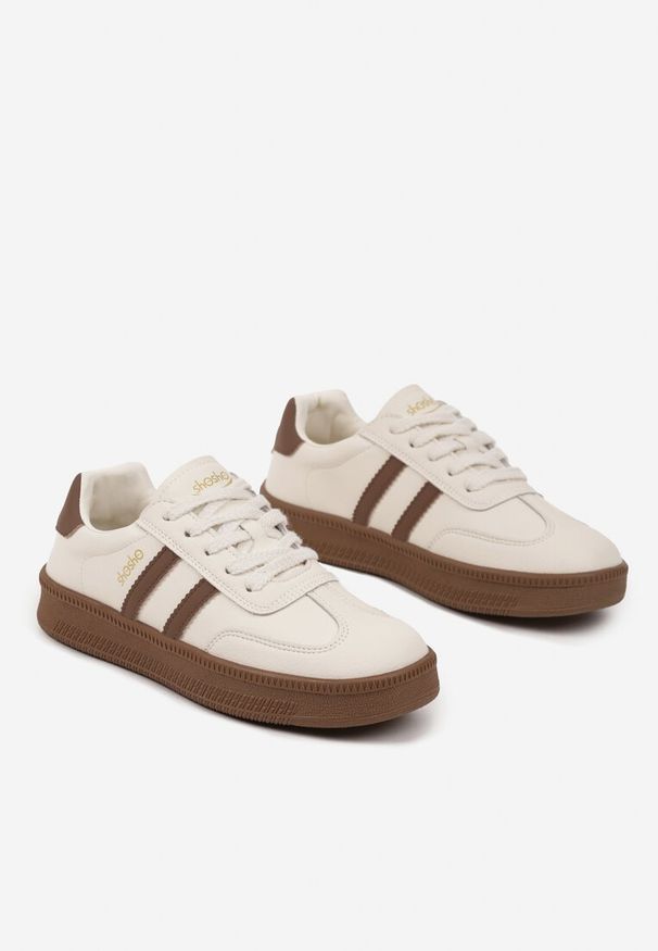 Renee - Beżowo-Brązowe Sneakersy Sportowe z Ozdobnymi Paskami i Przeszyciami Wenilan. Zapięcie: pasek. Kolor: beżowy. Materiał: jeans. Wzór: paski
