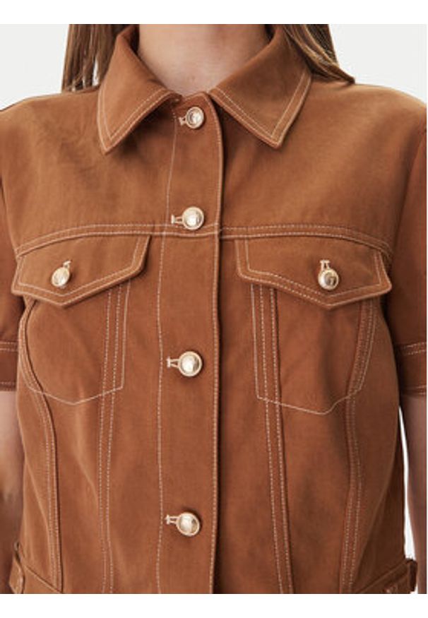 Guess Kurtka jeansowa W6GL08 W1804 Brązowy Regular Fit. Kolor: brązowy. Materiał: bawełna