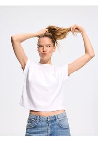 Reserved - T-shirt z bawełną - biały. Kolor: biały. Materiał: bawełna. Styl: klasyczny