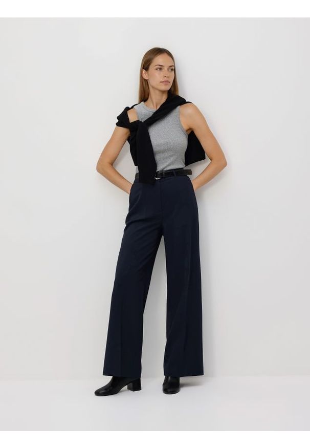 Reserved - Bawełniany top - jasnoszary. Kolor: szary. Materiał: bawełna