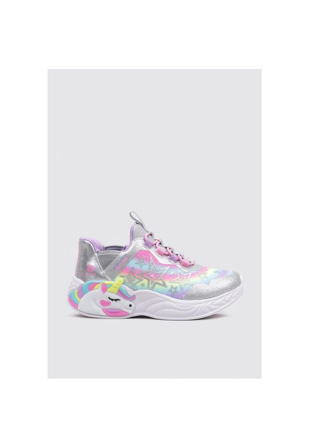 skechers - Kapcie SKECHERS UNICORN DREAMS Srebrny. Kolor: szary, wielokolorowy. Materiał: syntetyk, tkanina. Model: Skechers Sport. Sport: turystyka piesza
