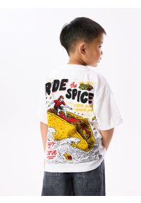 Reserved - Bawełniany t-shirt z nadrukiem - złamana biel. Materiał: bawełna. Wzór: nadruk #1