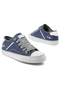 Trampki damskie Mustang, fason sznurowany niska cholewka gumowy nosek tekstylna podeszwa codzienny styl, granatowe, 1376-303-841. Okazja: na co dzień. Wysokość cholewki: przed kostkę. Zapięcie: sznurówki. Kolor: niebieski. Materiał: guma. Szerokość cholewki: normalna. Sezon: lato. Styl: casual #3