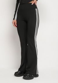 Born2be - Czarny Komplet Sportowy Rozpinana Bluza i Spodnie Typu Dzwony Lumoreina. Kolor: czarny. Wzór: aplikacja #5