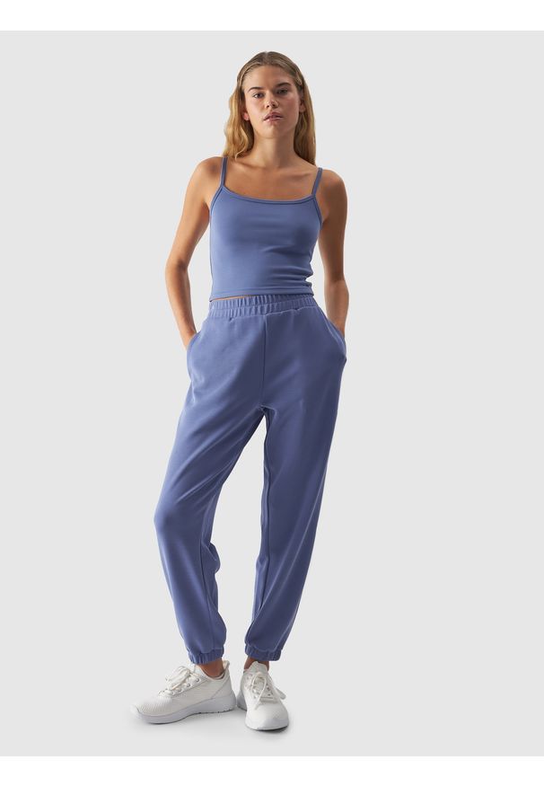 4f - 4F Crop-top slim gładki z modalem damski - granatowy XL. Kolor: niebieski. Materiał: jersey, syntetyk, materiał, dzianina. Długość rękawa: na ramiączkach. Wzór: gładki