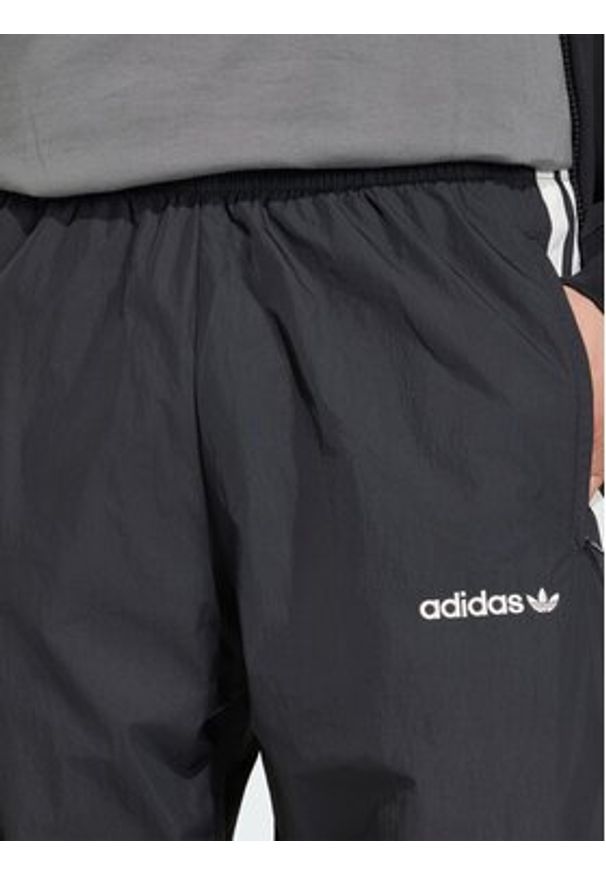 Adidas - adidas Spodnie dresowe 164818 Czarny Loose Fit. Kolor: czarny. Materiał: dresówka