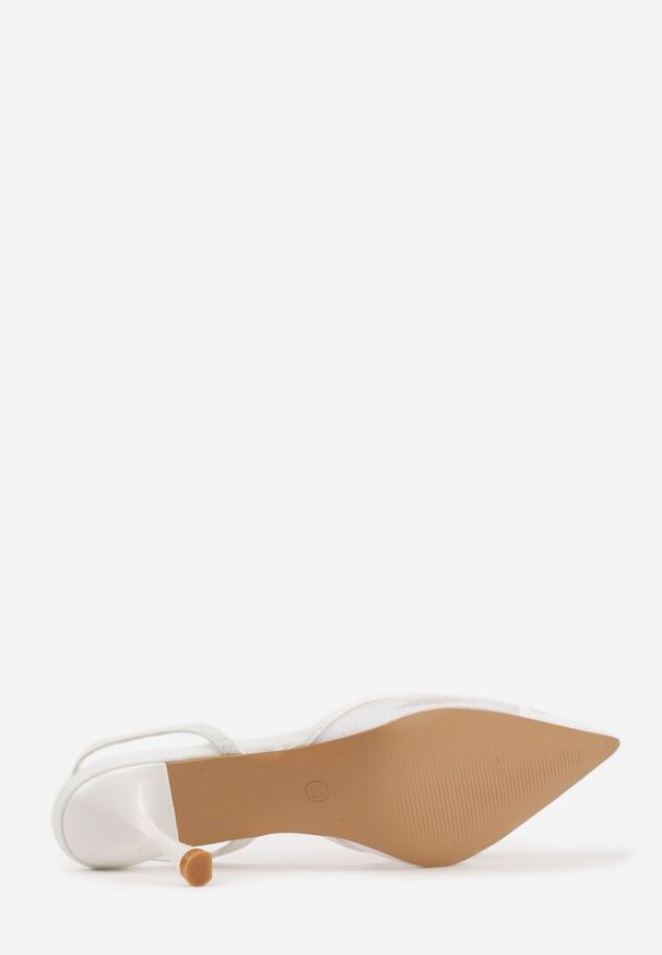 Born2be - Białe Sandały na Szpilce z Koronką Caskstar. Kolor: biały. Materiał: koronka. Wzór: koronka. Obcas: na szpilce. Styl: elegancki, klasyczny