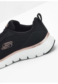 bonprix - Sneakersy Skechers z pianką Memory. Kolor: czarny