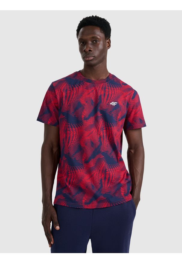 4f - 4F T-shirt regular z nadrukiem męski - czerwony S. Okazja: na co dzień. Kolor: czerwony. Materiał: bawełna, materiał. Wzór: nadruk. Styl: casual