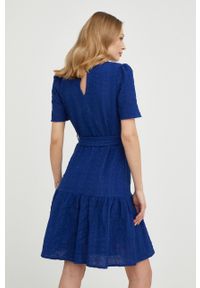 Answear Lab sukienka kolor granatowy mini rozkloszowana. Kolor: niebieski. Typ sukienki: rozkloszowane. Styl: wakacyjny. Długość: mini #3