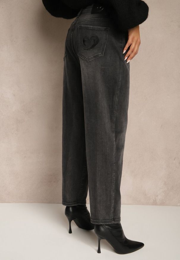 Renee - Szare Jeansy Mom Fit High Waist Ralima. Stan: podwyższony. Kolor: szary. Długość: długie