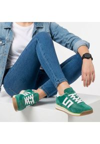 Sneakersy damskie Filippo, cholewka ze skóry naturalnej zamszowej klasyczne sznurowanie sportowy fason, zielone, DP7686/26. Okazja: na spacer, na co dzień. Zapięcie: sznurówki. Kolor: zielony. Materiał: zamsz, skóra. Szerokość cholewki: normalna. Sport: turystyka piesza #6