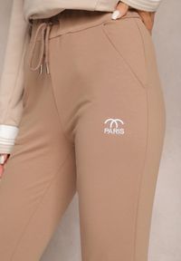 Renee - Beżowe Bawełniane Spodnie Dresowe Steroka. Kolor: beżowy. Materiał: bawełna, dresówka #3
