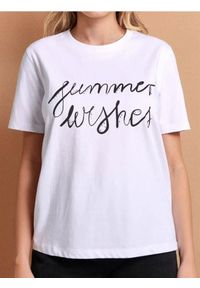 Sinsay - Bawełniana koszulka z napisem SUMMER WISHES - biały. Kolor: biały. Materiał: bawełna. Wzór: napisy #1